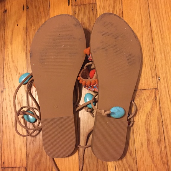 SOLD MIA Pom Pom leather gladiator sandals Renata - Picture 4 of 4