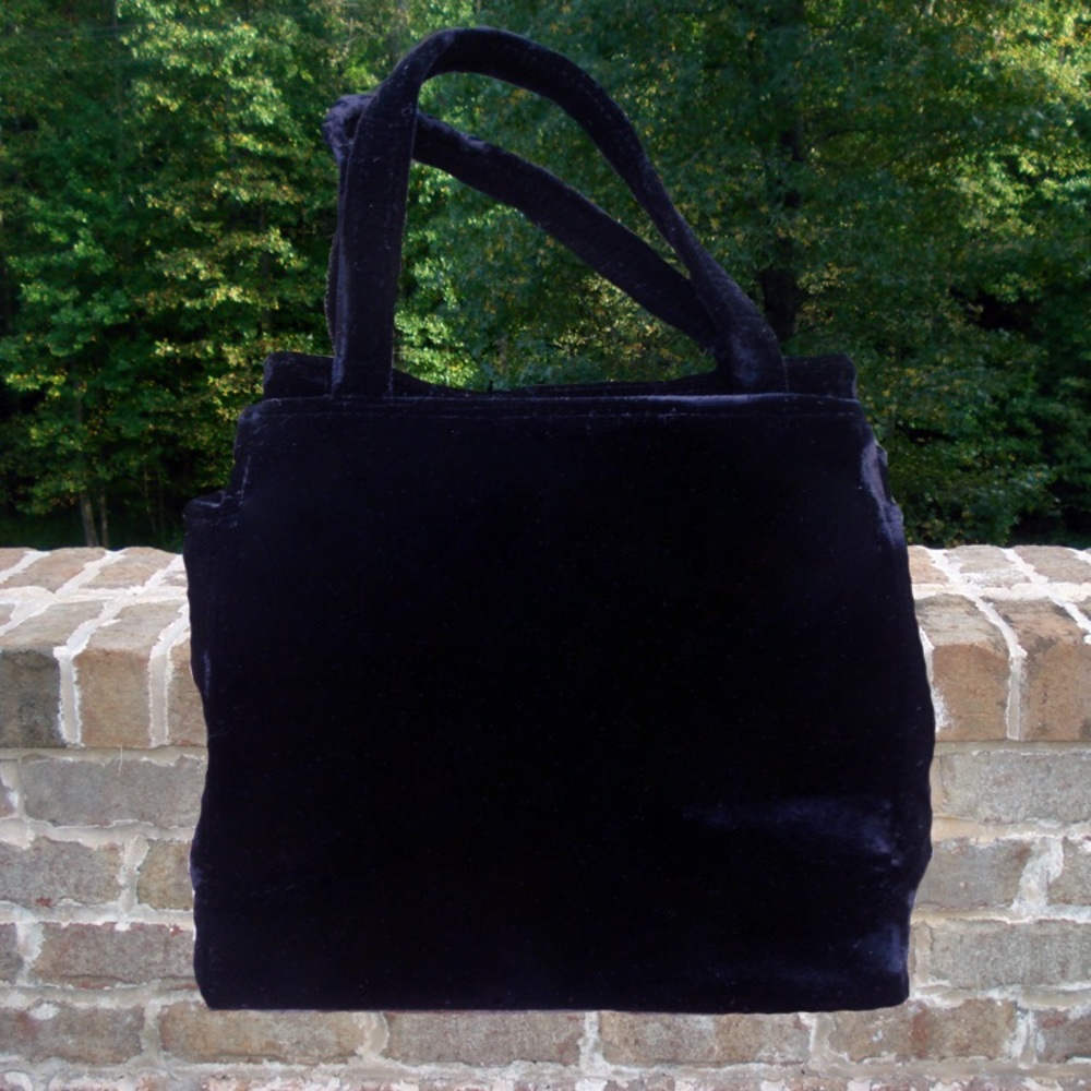 Vintage Black Velvet Evening Handbag