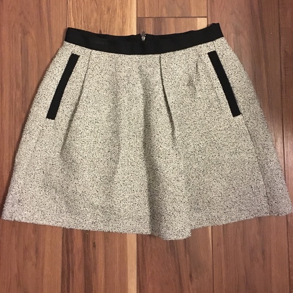 NWOT Black/white heather skirt with pockets - Picture 1 of 2