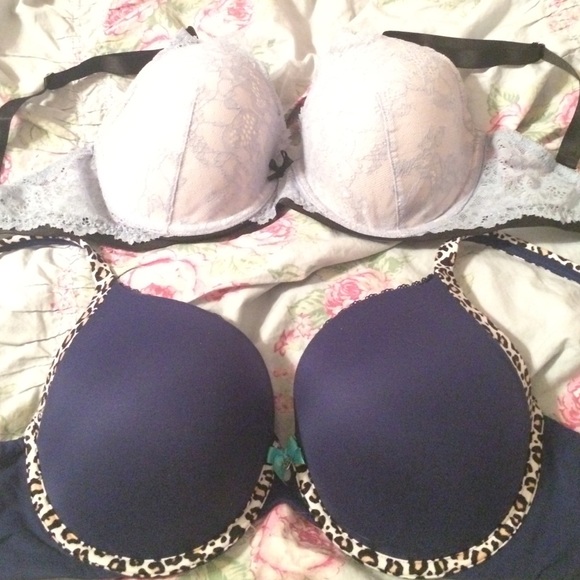2 VS bras! 1 Perfect Shape; 1 Dream Angel