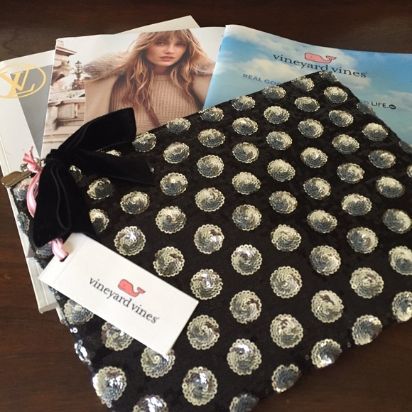 Vineyard Vines sequin and velvet clutch bag - Picture 2 of 4