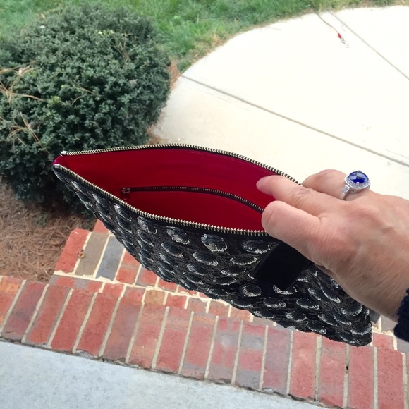 Vineyard Vines sequin and velvet clutch bag - Picture 4 of 4