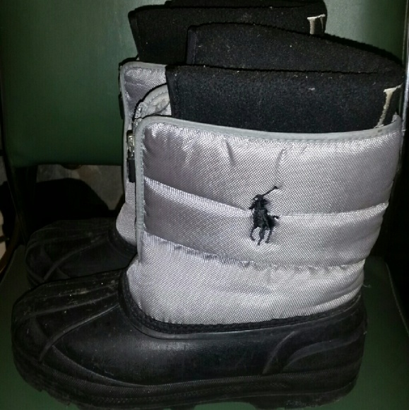 Snow Boots