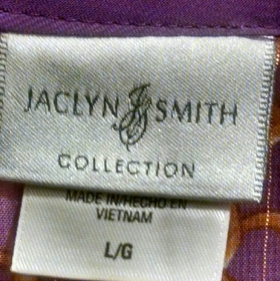 Poncho - Picture 3 of 3