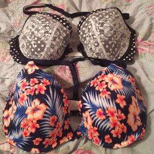 2 VS T-back front close bras!