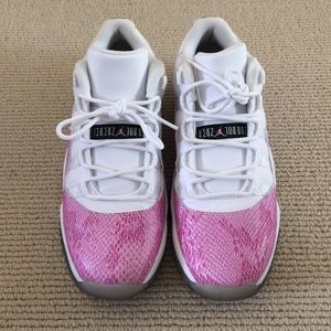 Authentic Air Jordan 11 snakeskin pink