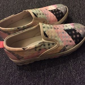 Vanilla Suite sneaker (Hongkong Brand)