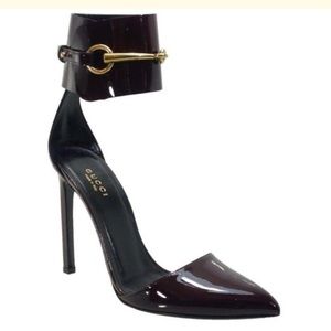 GUCCI 353798 Patent Leather Ankle Strap Pump