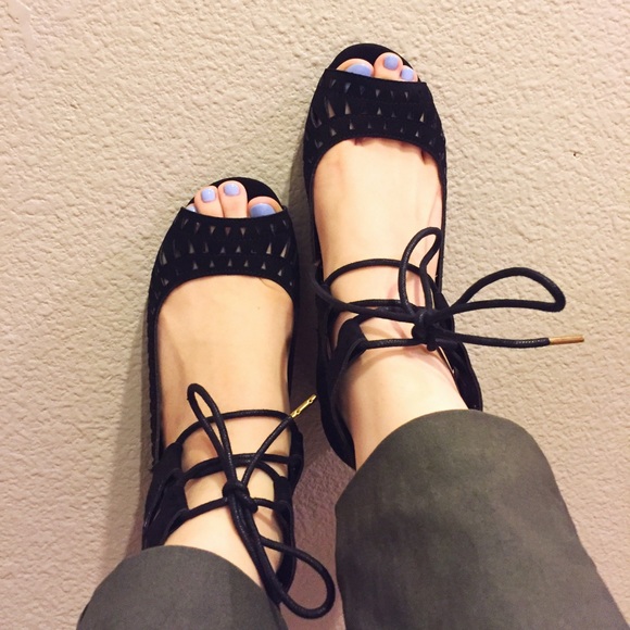1 left!!! NWT. Lace up cutout heel - Picture 4 of 7