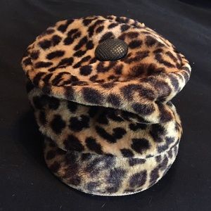 Leopard print hat 60's Small size head under 21 in