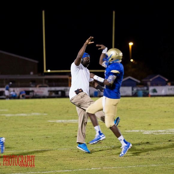 Meet your Posher, Antoinette