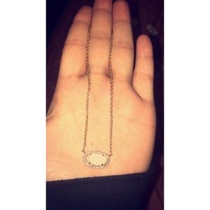Kendra Scott necklace