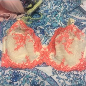 Embrace Lace underwire Bra