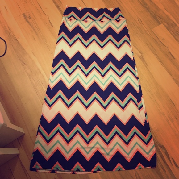 Printed Maxi Skirt - Picture 1 of 1