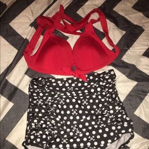 Vintage 2 piece skull & bone bikini