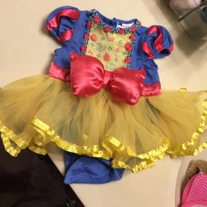 Snow white infant costume with tutu