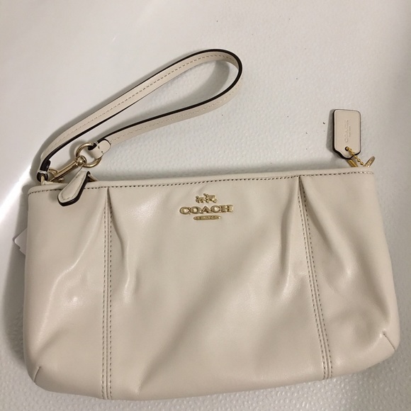 COLETTE LEATHER ZIP TOP WRISTLET (COACH f52153)