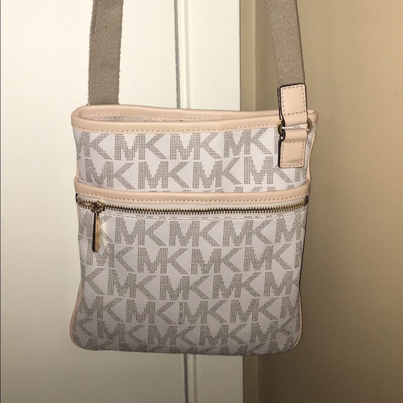 Michael Kors crossbody purse