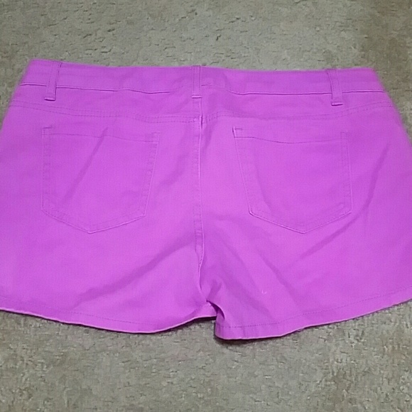 Colorful short bundle - Picture 3 of 3