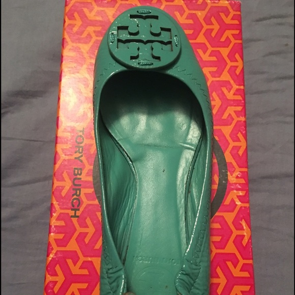 Tory Burch Reva flat