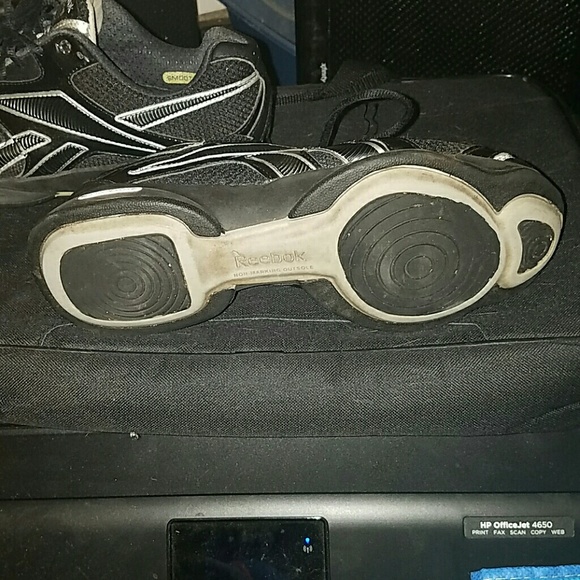 Men's Reebok sneakers - Picture 3 of 3