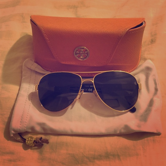 Tory burch polarized sunglasses