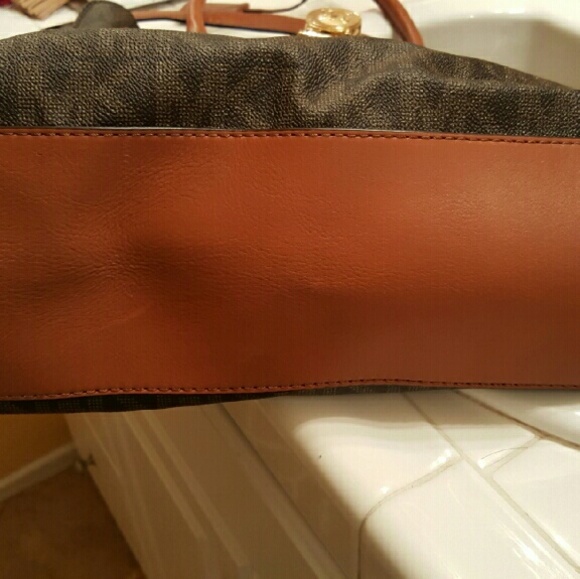 PRICE REDUCED AGAIN**** - Picture 4 of 4