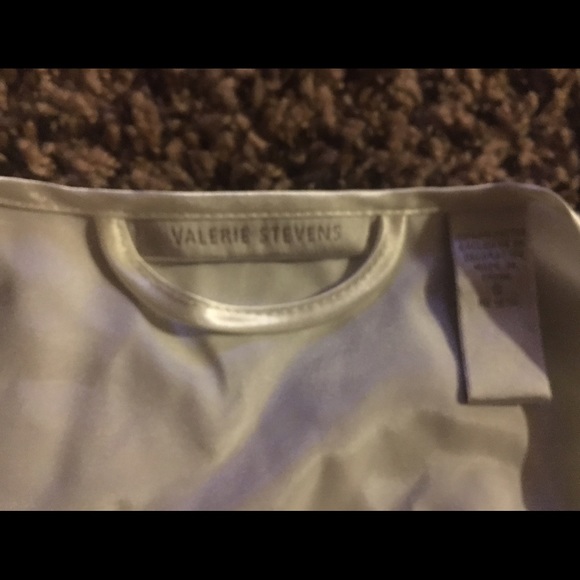 Valarie Stevens Robe - Picture 3 of 3