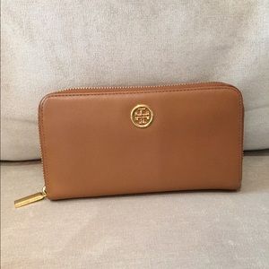 Tory Burch Wallet