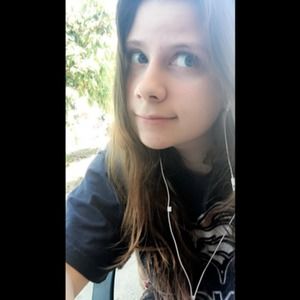 Meet your Posher, Kira