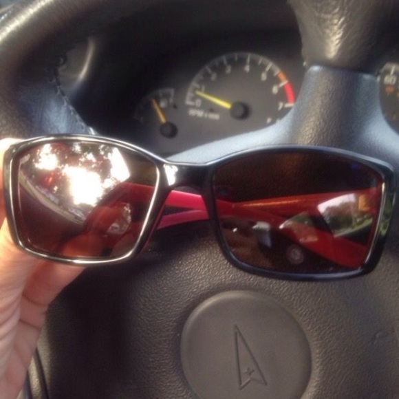 Costa del mar sunglasses