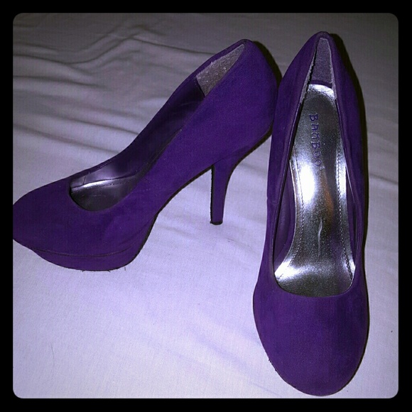 Purple Pumps