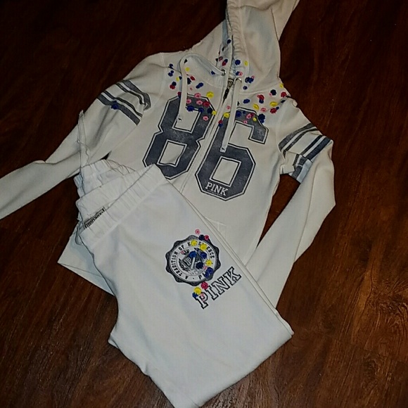 Vintage Victoria's Secret outfit flash sale today