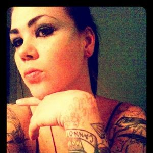 Meet your Posher, Olivia