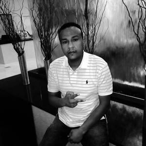 Meet your Posher, Moe