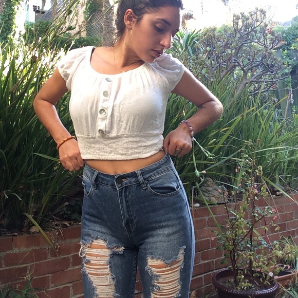 High-waist ripped jeans