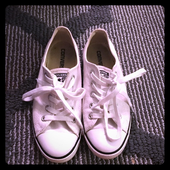 White & Black Converse ⚪️⚫️⚪️