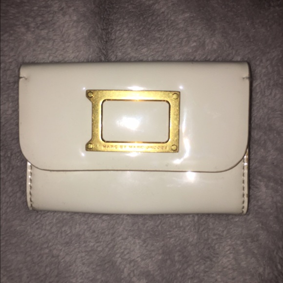 {marc by marc jacobs} wallet - Picture 1 of 4