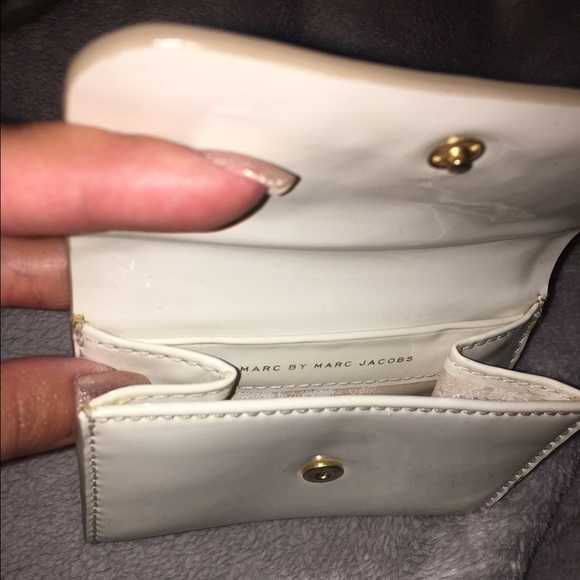 {marc by marc jacobs} wallet - Picture 4 of 4