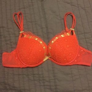 Victoria's Secret bra