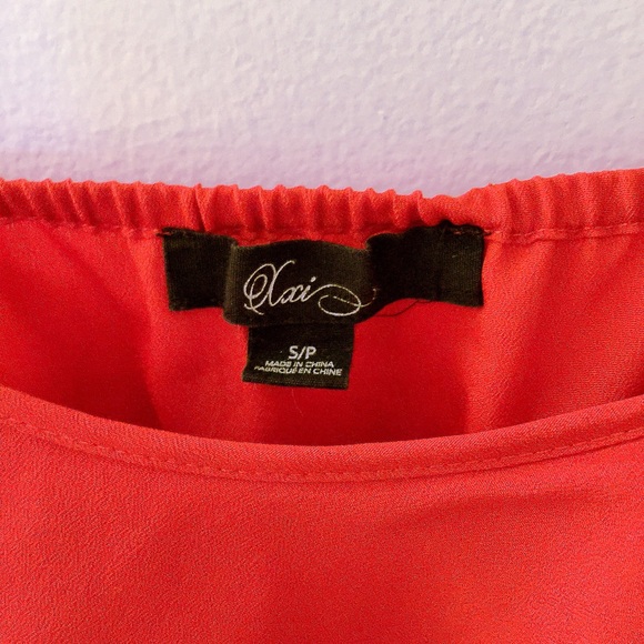 ✨Forever XXI Ruffle Front Red Midi Dress - Size S✨ - Picture 2 of 4