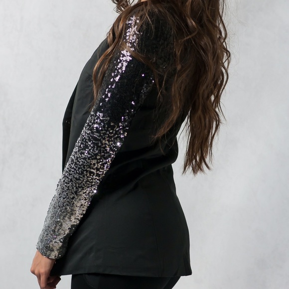 Sequin sleeves blazer - Picture 2 of 3