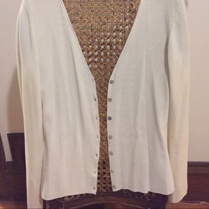 Vintage White cardigan will silver buttons