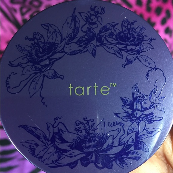 Tarte airblush maracuja blush in shimmering pink.