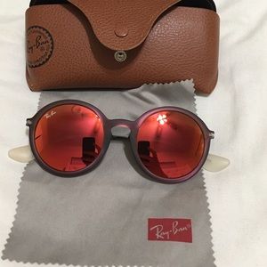 Ray Ban Red Mirror sunglasses