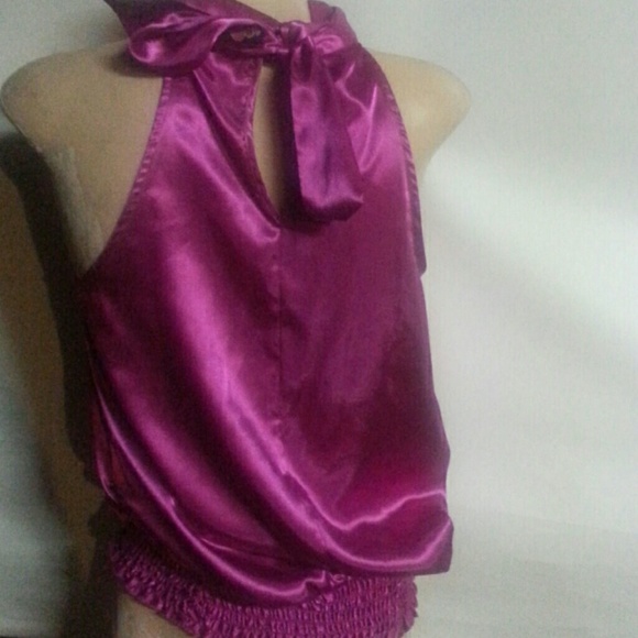 Top - Picture 2 of 2