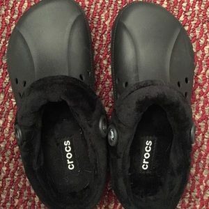CROCS BLACK NWOT