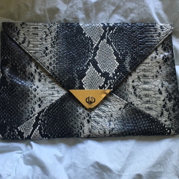 NEW Faux Snake Skin Clutch