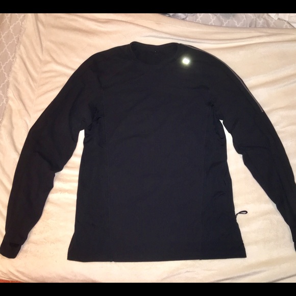 Long sleeve black Lululemon shirt XL