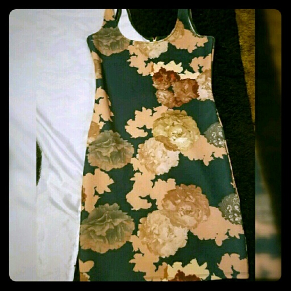 LAST CHANCE 💐Floral Bodycon💐